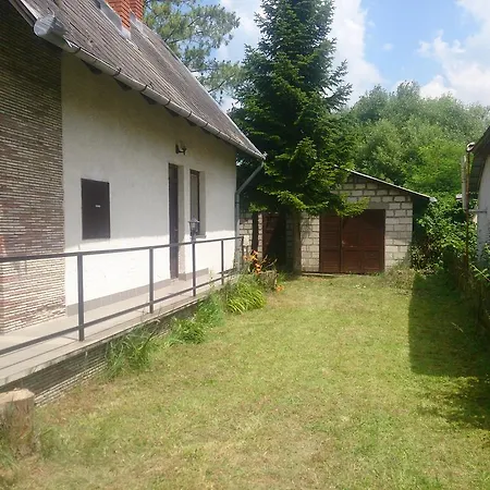 Ferienhaus Nyaralo